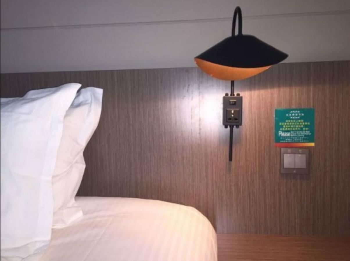 Magnolia Business Hotel Xining Railway Station Grand Cross Mojia Street Extérieur photo